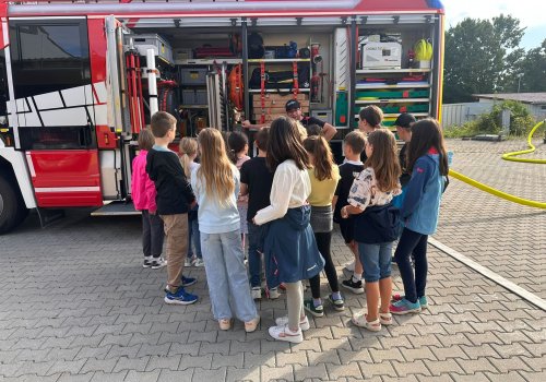 Besuch bei der Feuerwehr – Die 3. Klassen zu Gast bei der FF Pilsting